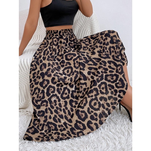 BohoGypsyDreamer.com Dresses & Skirts - Leopard Print High Waist midi Skirt Minimalist Business Casual